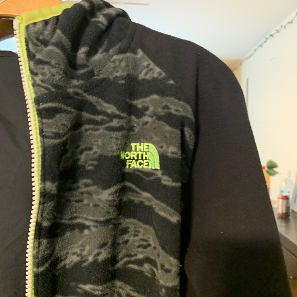 Reversible North Face - Picture 11 of 14